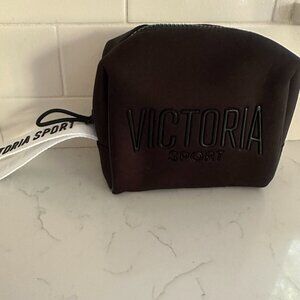 NWOT Victoria's Secret Sport Pouch/Cosmetic Bag